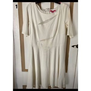 Betsey Johnson size 14, off-white.